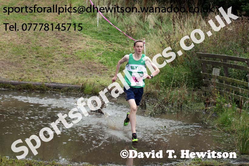 Boys under-15s, Start Fitness North Eastern Harrier League, Tanfield, County Durham. Photo: David T. Hewitson/Sports for All Pics